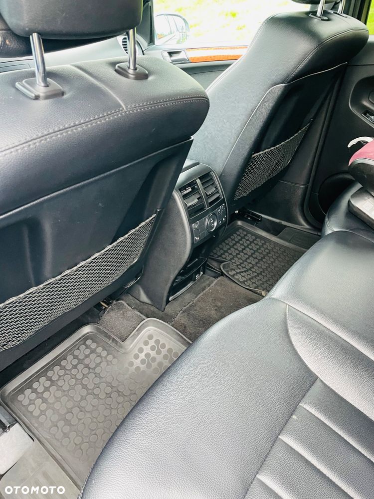 Mercedes-Benz ML 350 4-Matic - 12
