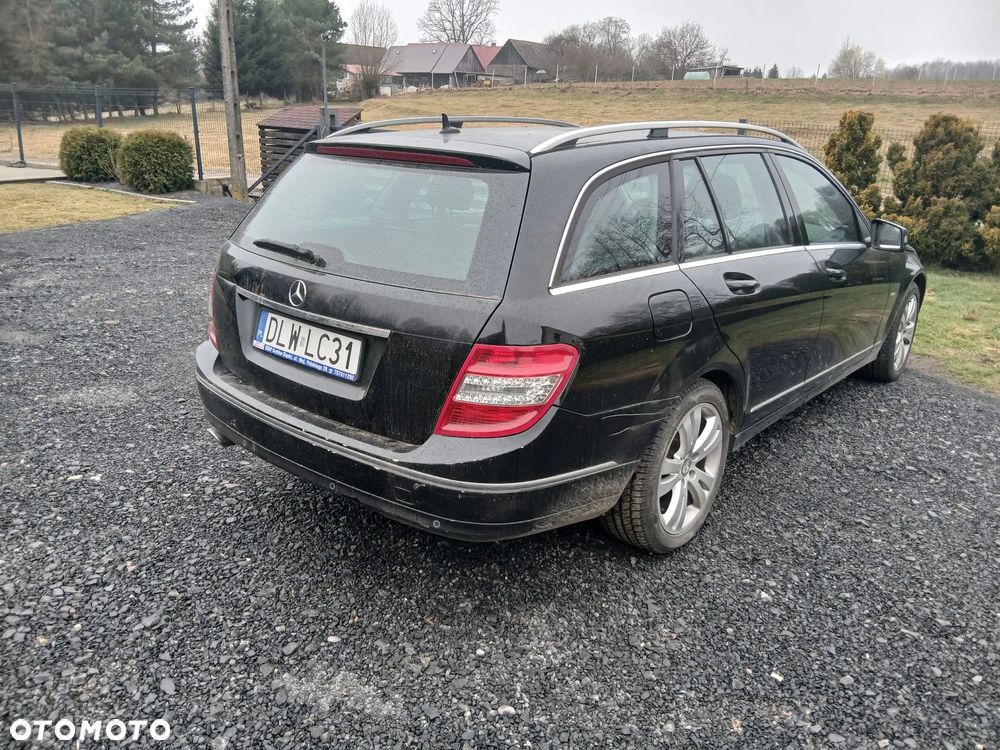 Mercedes-Benz Klasa C 250 CDI DPF BlueEFFICIENCY - 3