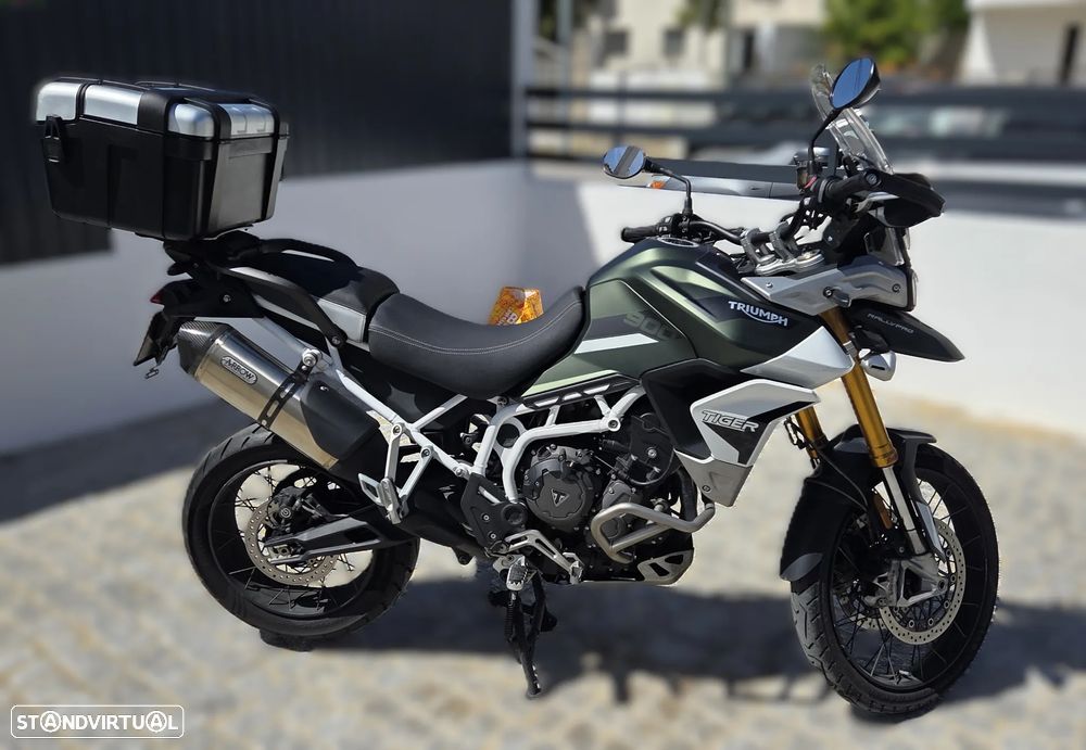 Triumph Tiger Rally Pro - 1
