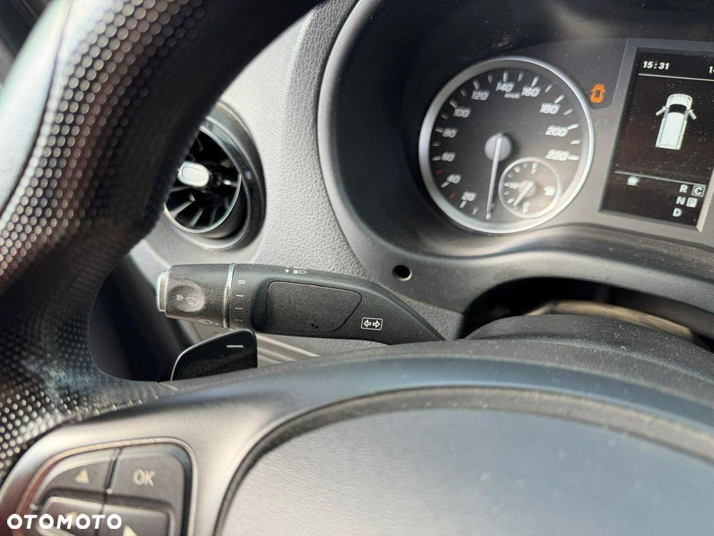 Mercedes-Benz Vito - 17