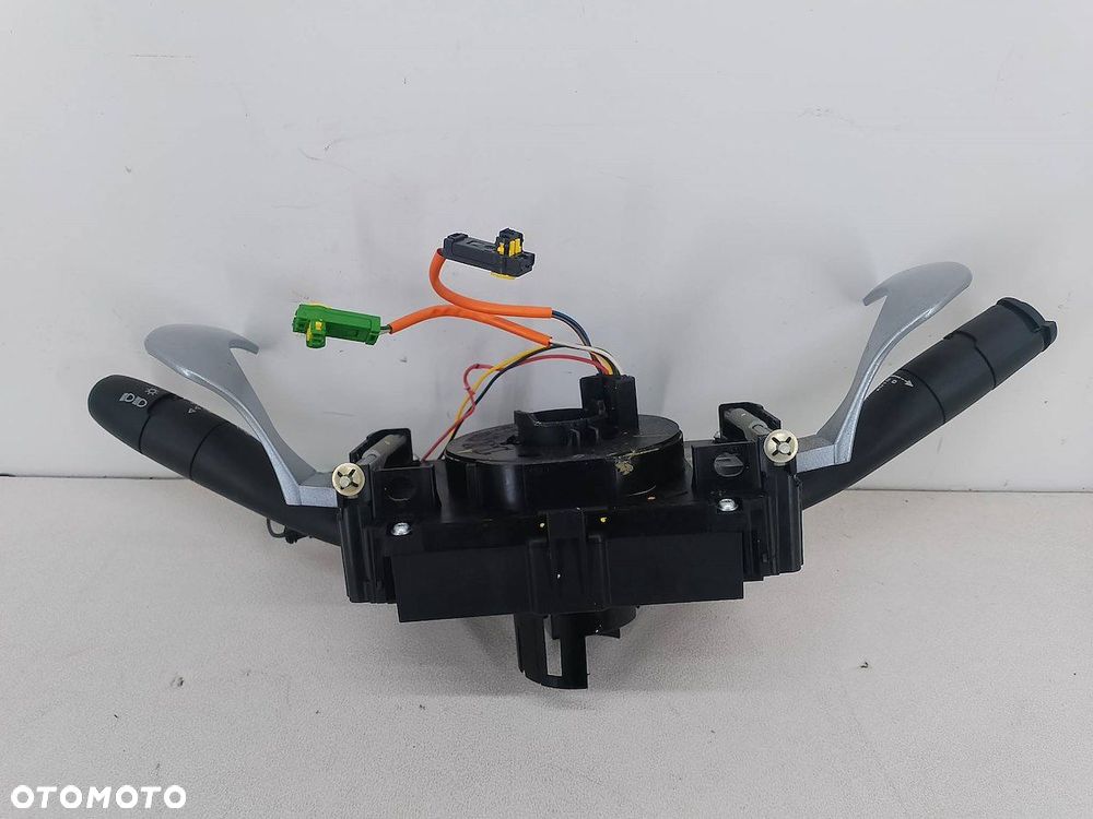 PRZEŁĄCZNIK ZESPOLONY CITROEN C3 PLURIER 96576789XT COM2002 1.6 16V - 2