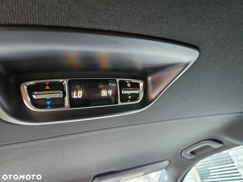 Mercedes-Benz Klasa V 250 d 4-Matic 9G-Tronic (d³ugi) - 22