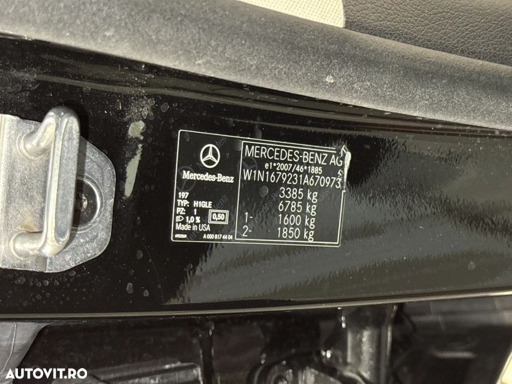 Mercedes-Benz GLS - 29