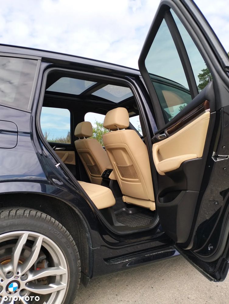 BMW X3 xDrive28i - 7