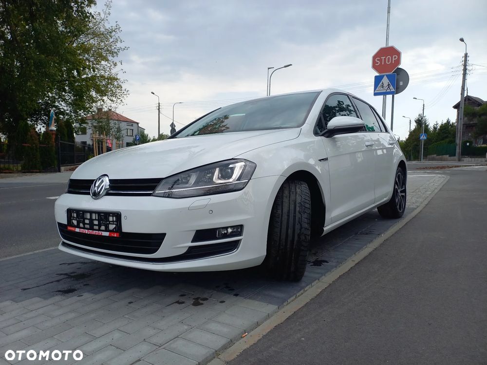 Volkswagen Golf 1.4 TSI BMT Comfortline - 2