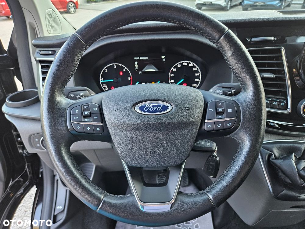 Ford TRANSIT CUSTOM L2H1 Long Brygadowy 5-os WINDA Max WERSJA XENONY SalonPL FV23% - 29