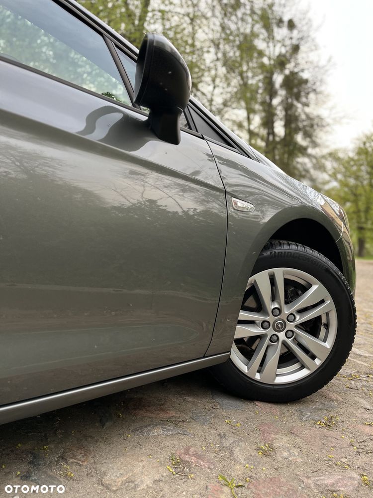 Opel Astra - 17