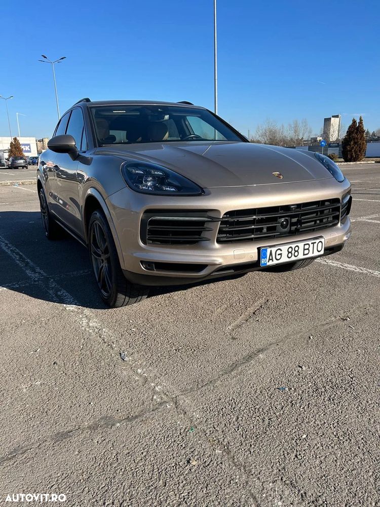 Porsche Cayenne - 11