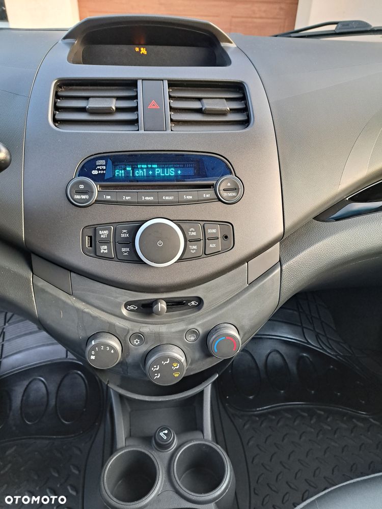 Chevrolet Spark 1.2 LS+ - 24