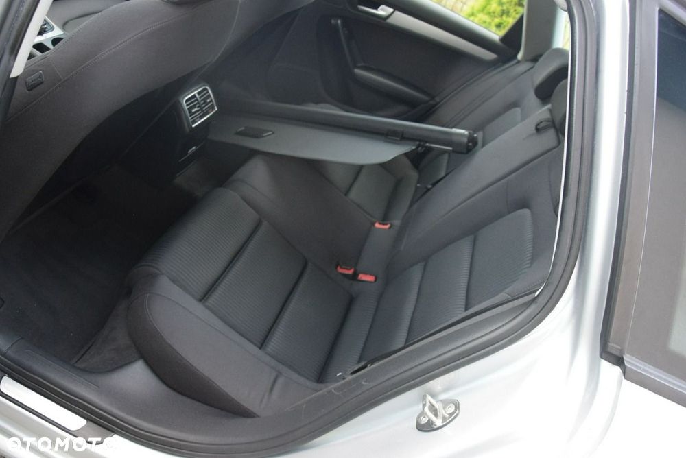 Audi A4 Avant 2.0 TDI DPF Attraction - 21