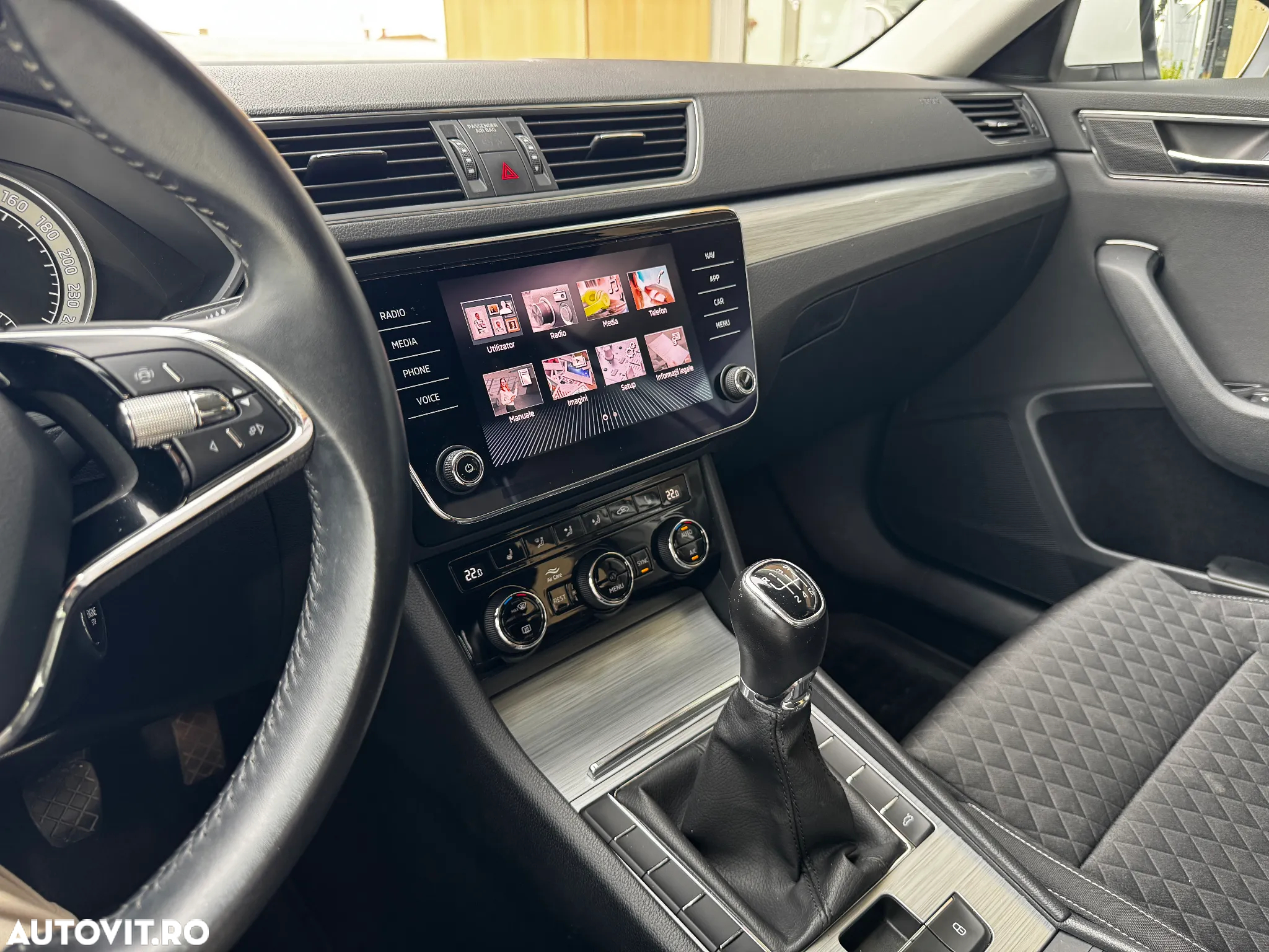 Skoda Superb 2.0 TDI Style - 13