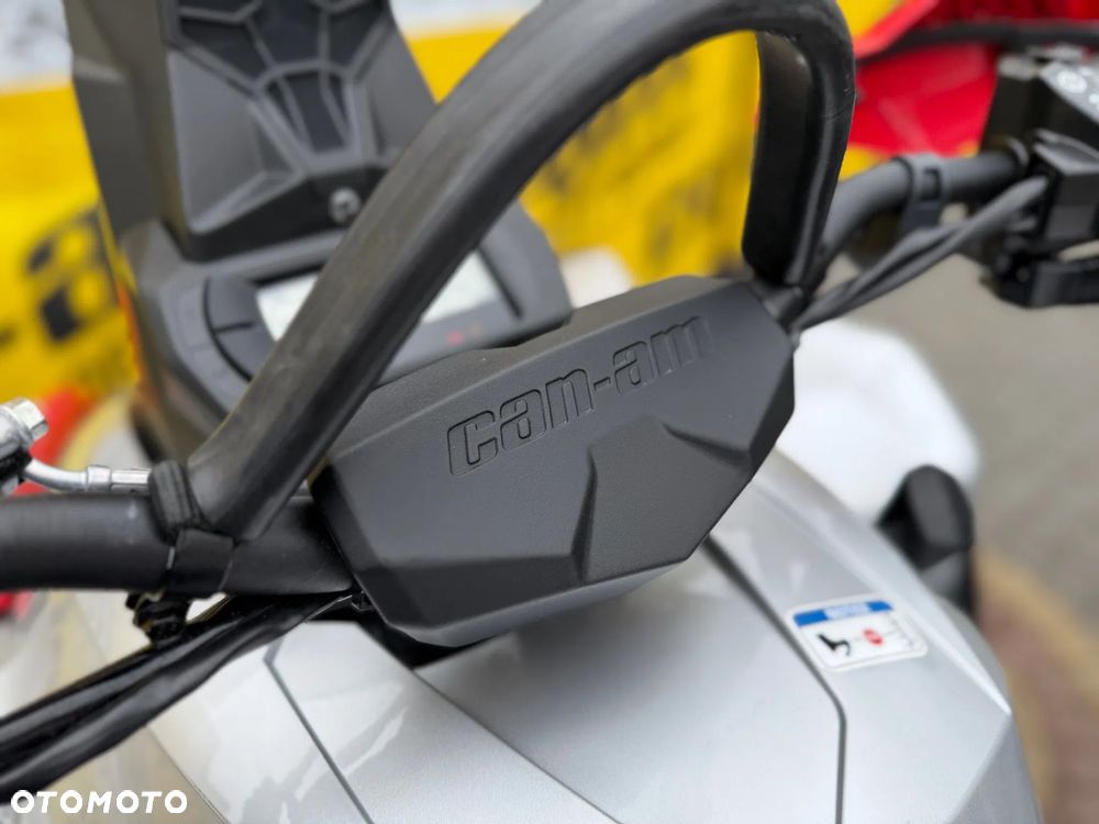 Can-Am Renegade - 15