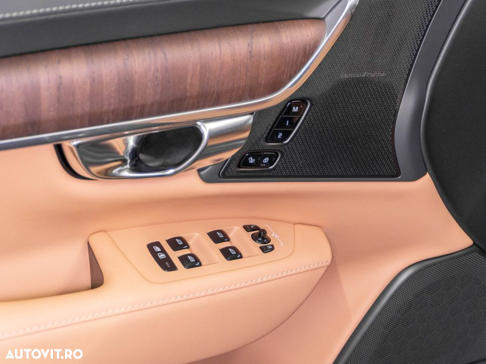 Volvo S90 Recharge T8 AWD Ultimate Dark - 22