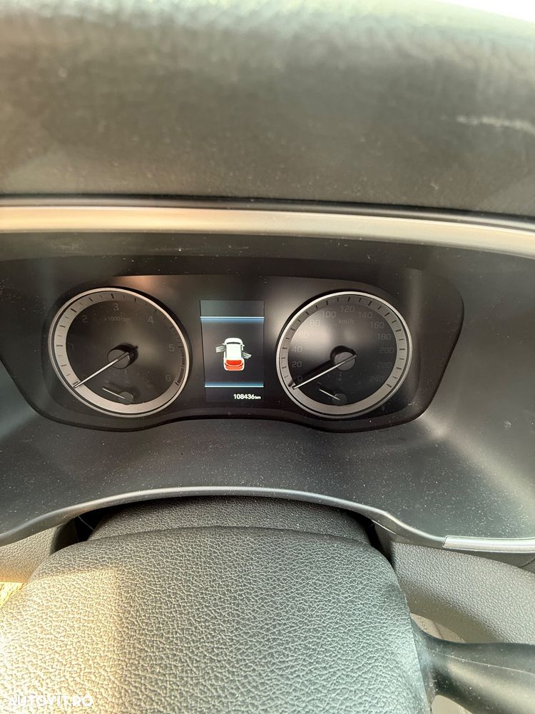 Hyundai Tucson 2.0 CRDI 4WD 6MT Premium - 11