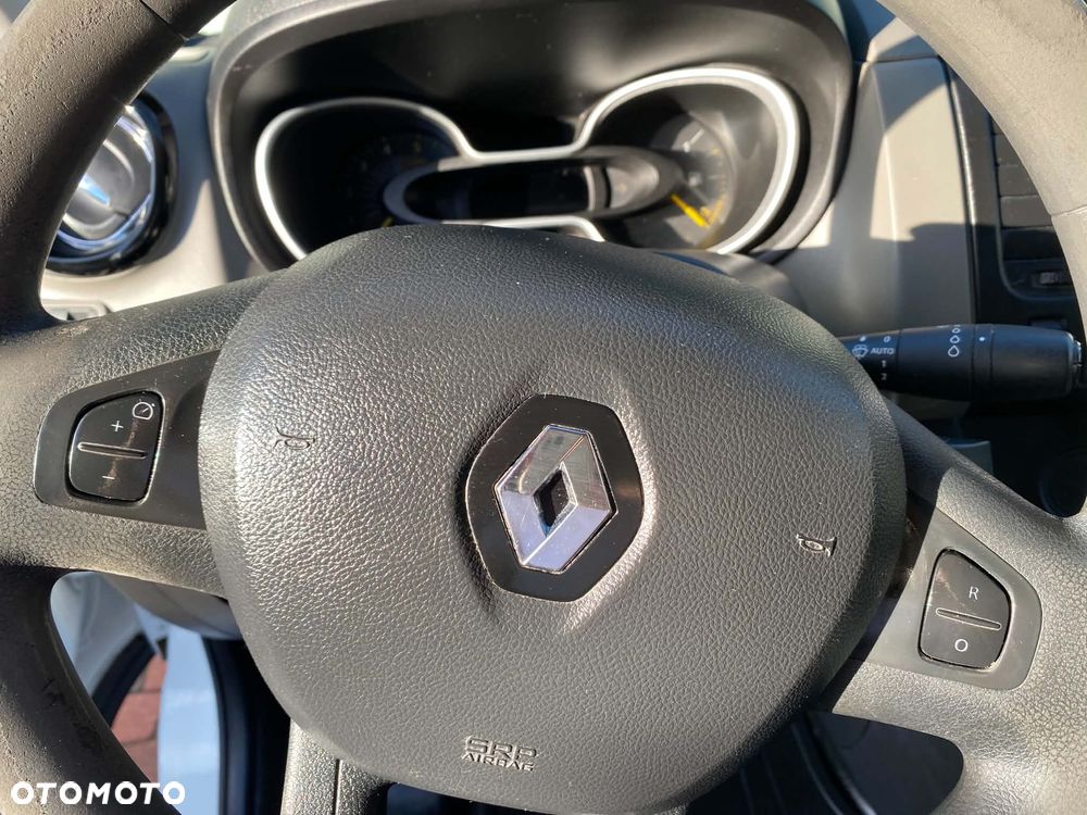 Renault Trafic - 14