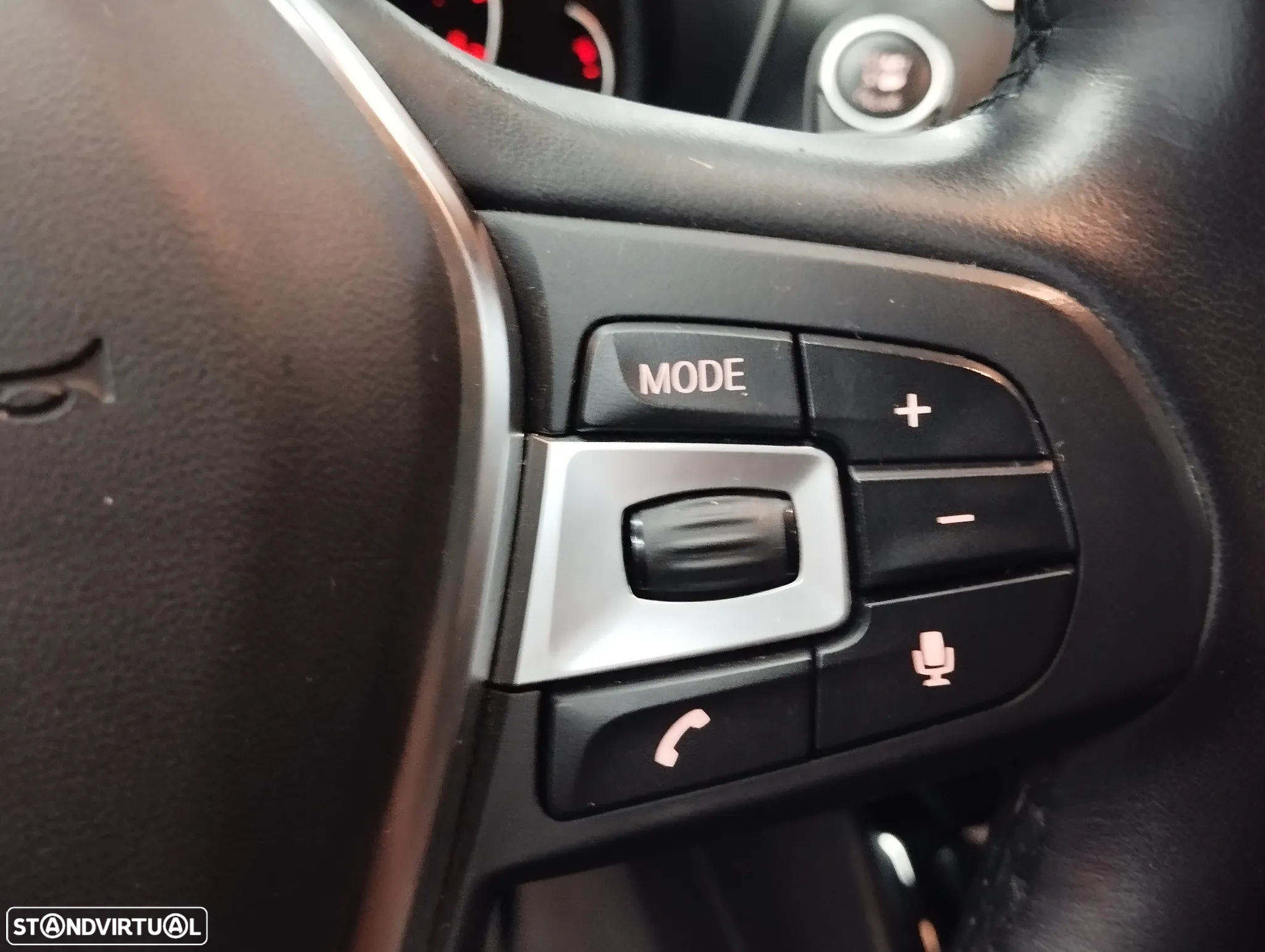 BMW X3 18 d sDrive Advantage Auto - 23