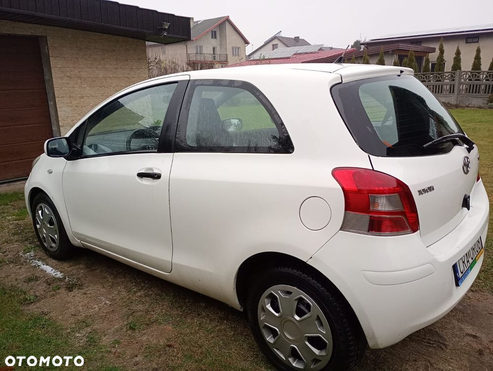 Toyota Yaris 1.4 D-4D Sol - 8