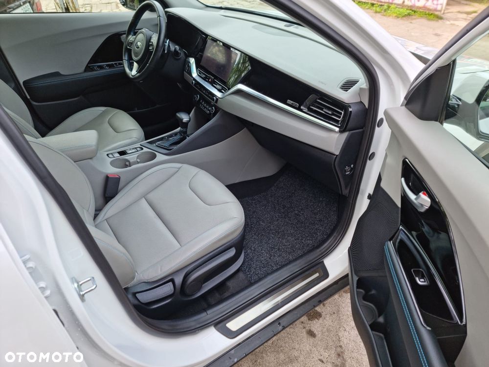 Kia Niro - 10