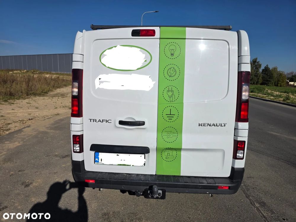Renault Trafic - 15