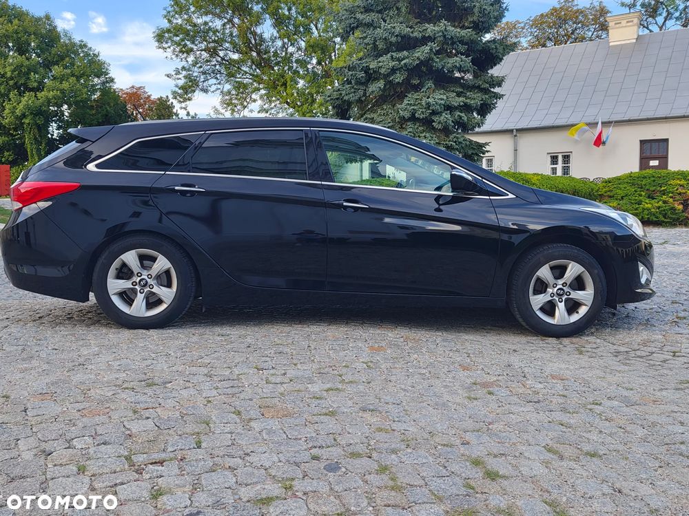 Hyundai i40 i40cw 1.7 CRDi Fifa World Cup Edition - 14