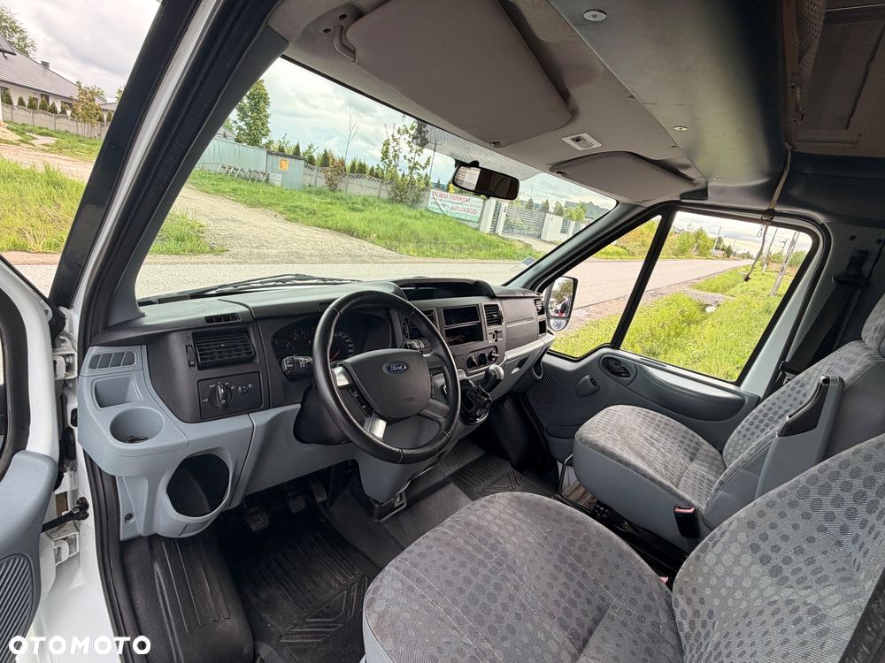 Ford Transit - 15