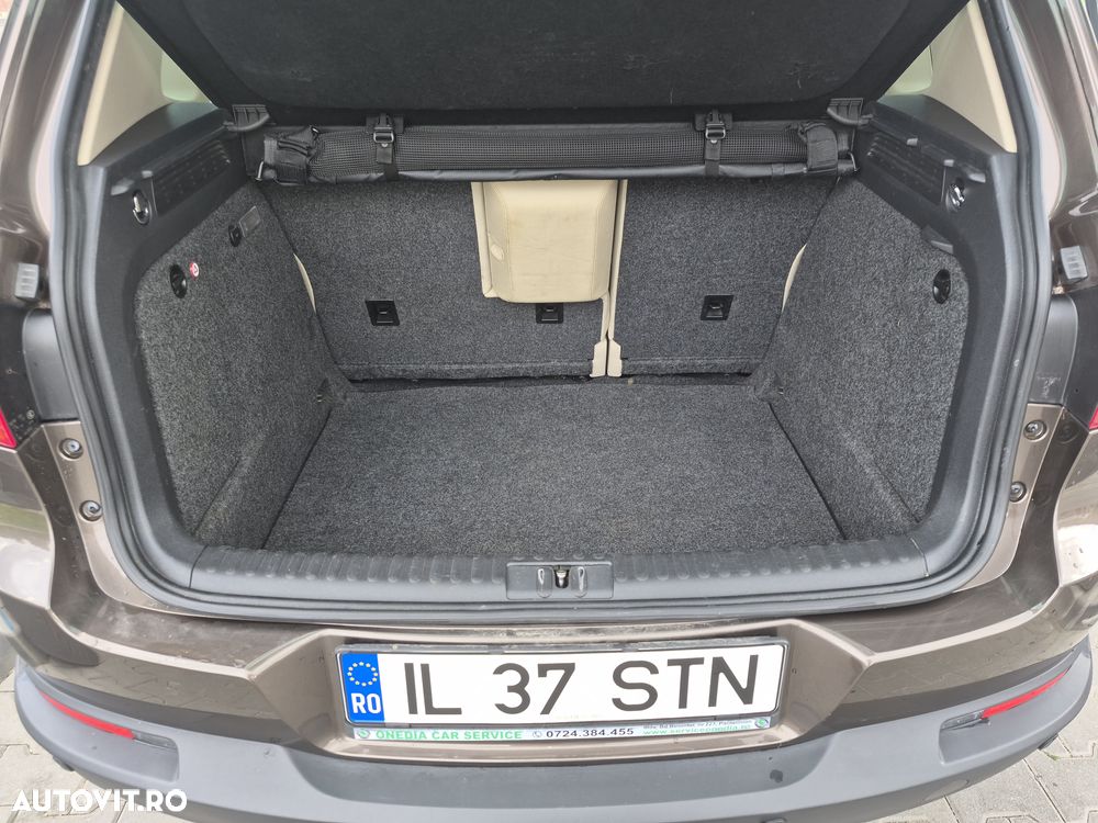 Volkswagen Tiguan 2.0 TDI 4Motion DSG BMT Sport & Style - 11