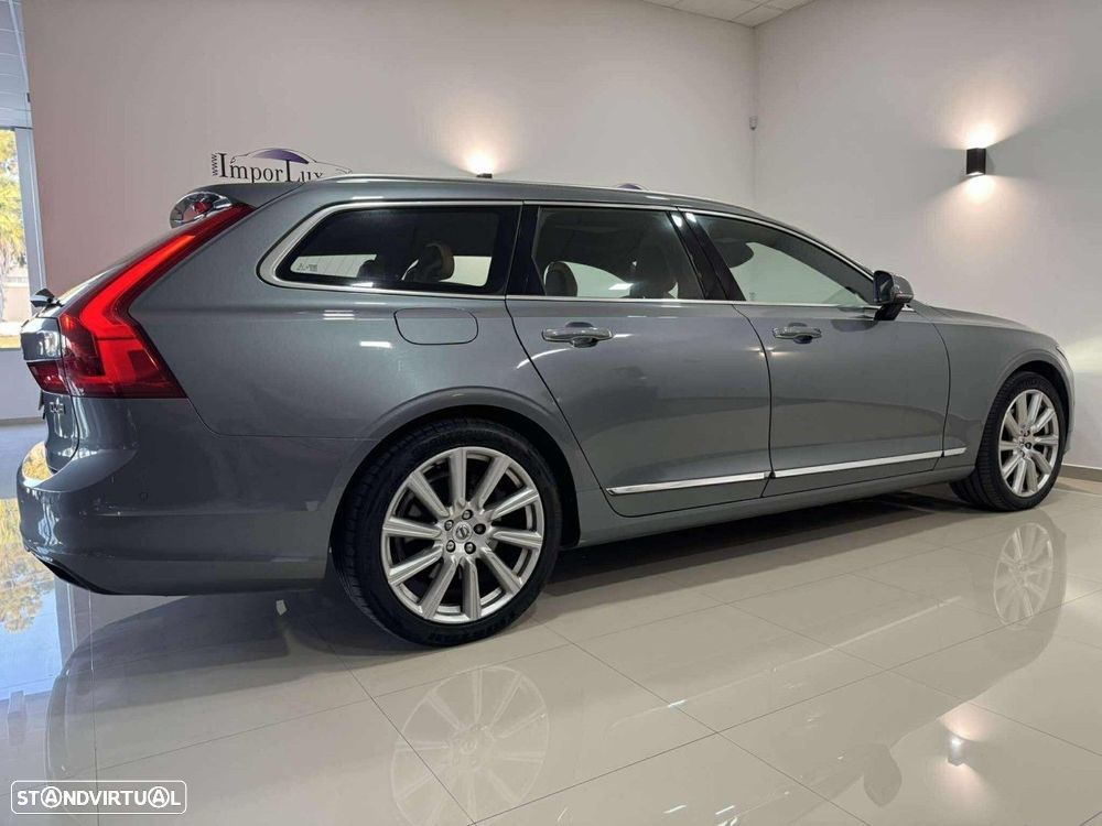 Volvo V90 2.0 D4 Momentum Geartronic - 2