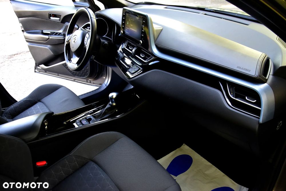 Toyota C-HR 2.0 Hybrid Selection - 17