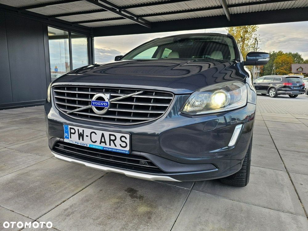 Volvo XC 60 - 8