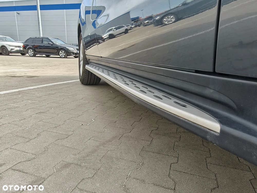 Mercedes-Benz GL 350 BlueTEC 4Matic 7G-TRONIC - 38