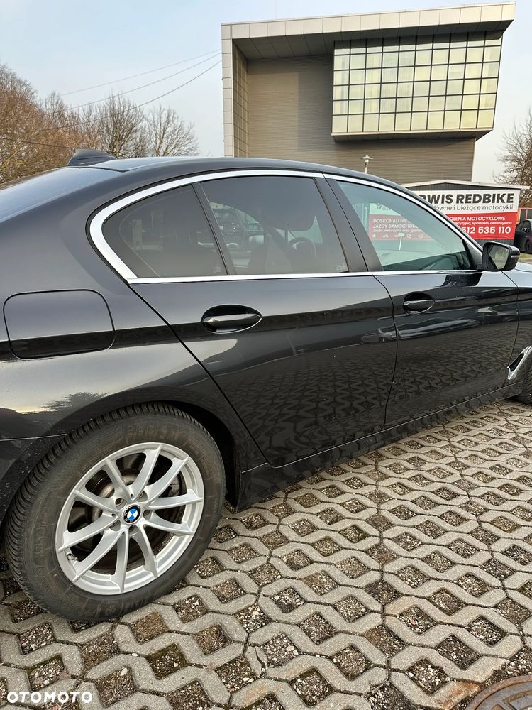 BMW Seria 5 520d - 7