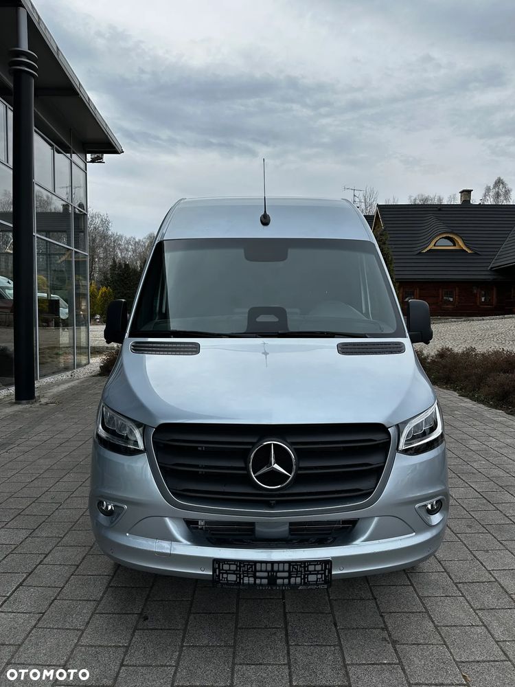 Mercedes-Benz Sprinter - 4