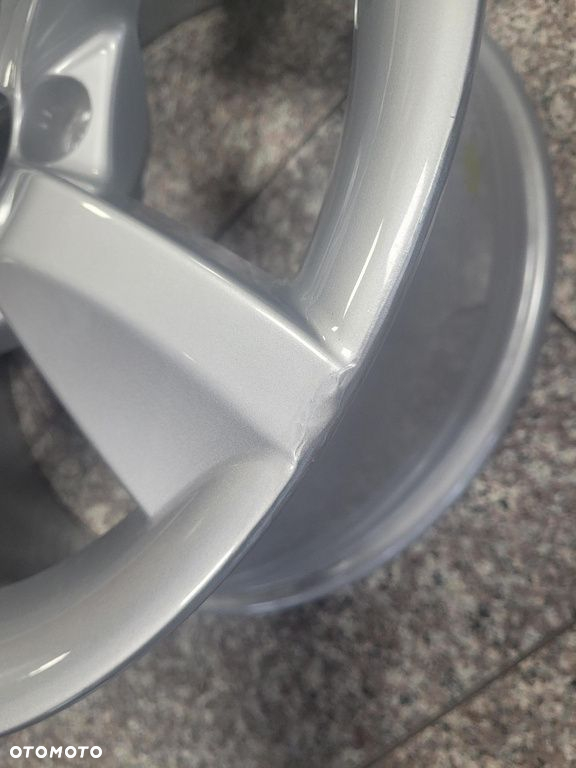 4x Felgi 16 m.in. do AUDI A3 A4 B7 B8 A6 A8 Q3 4G0071496 OEM - 1 Szt. - 4G0071496 - 4