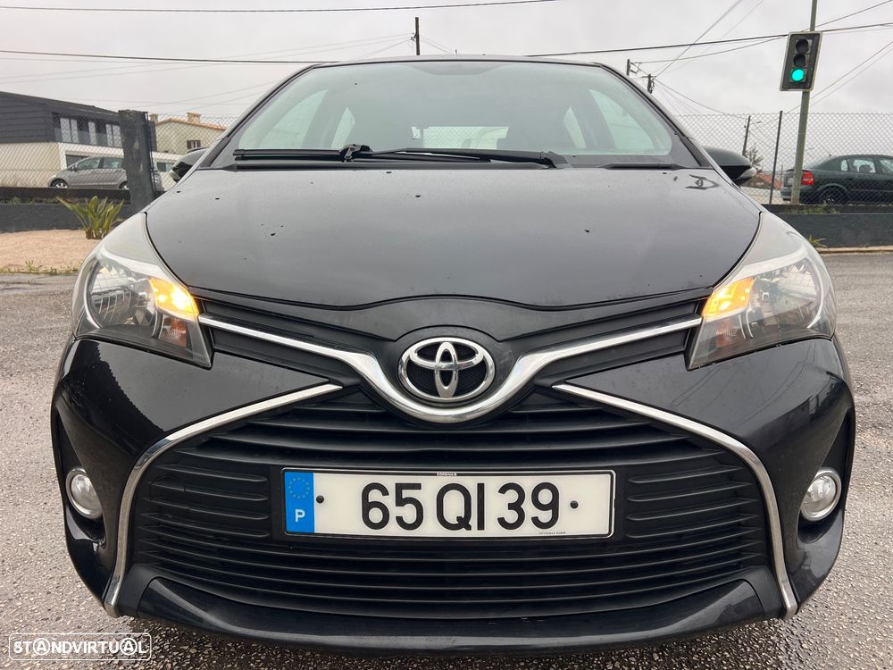 Toyota Yaris 1.0 VVT-i Comfort +PS+PT Techno - 36
