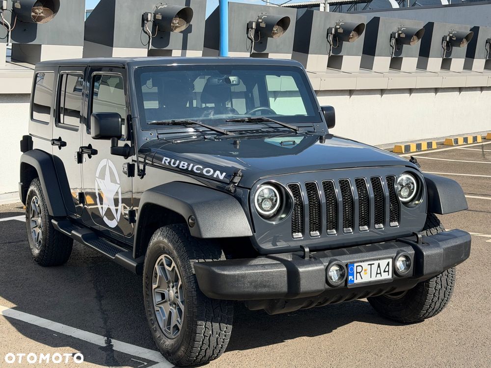 Jeep Wrangler 3.6 Unlim Rubicon - 3