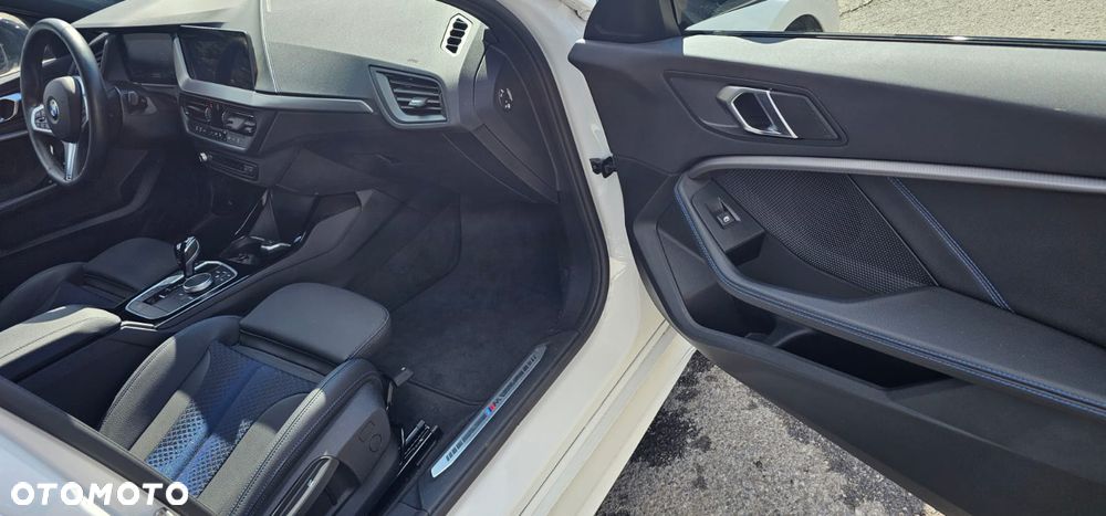 BMW Seria 1 118i GPF M Sport - 13