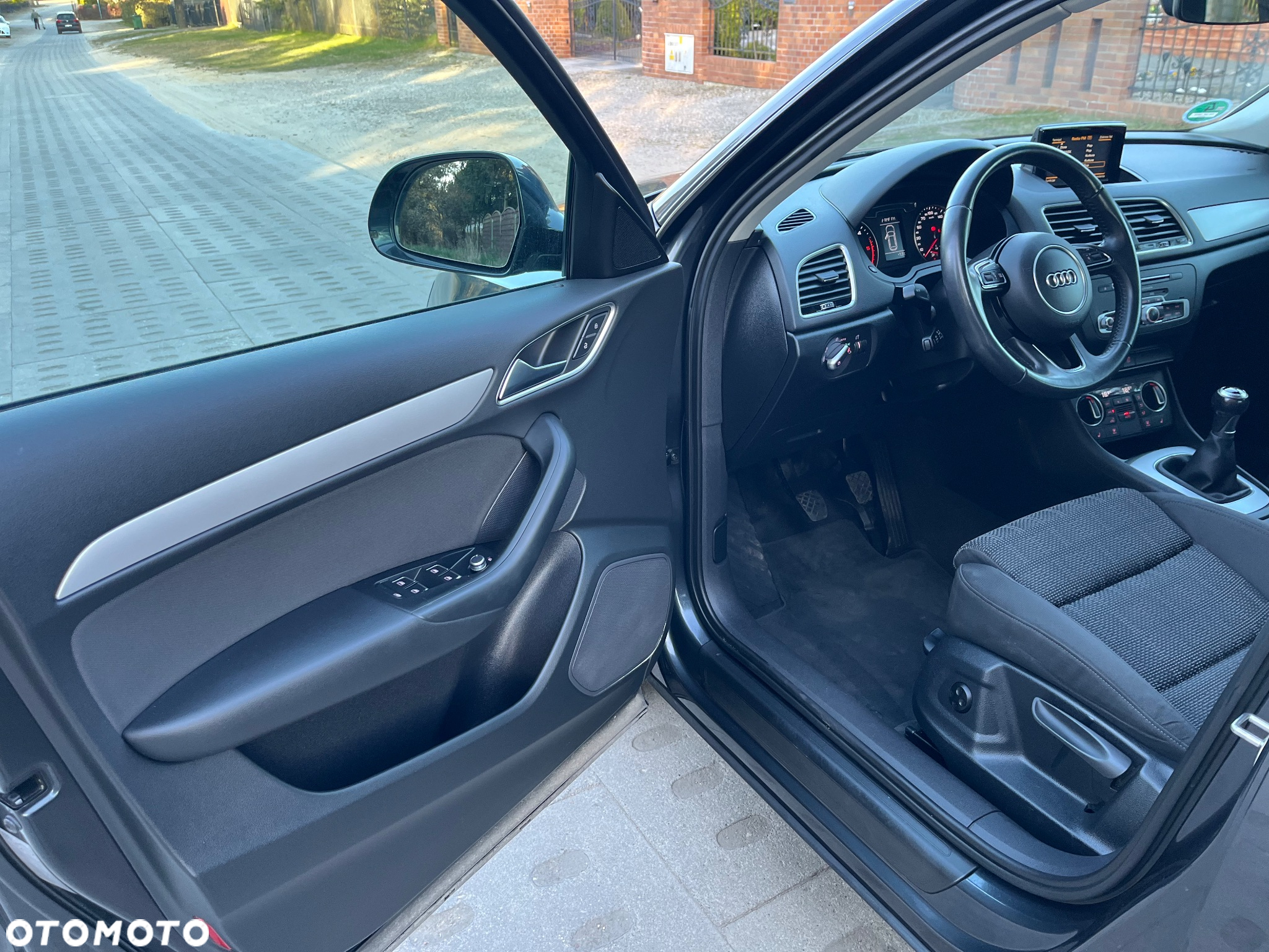 Audi Q3 2.0 TDI - 6