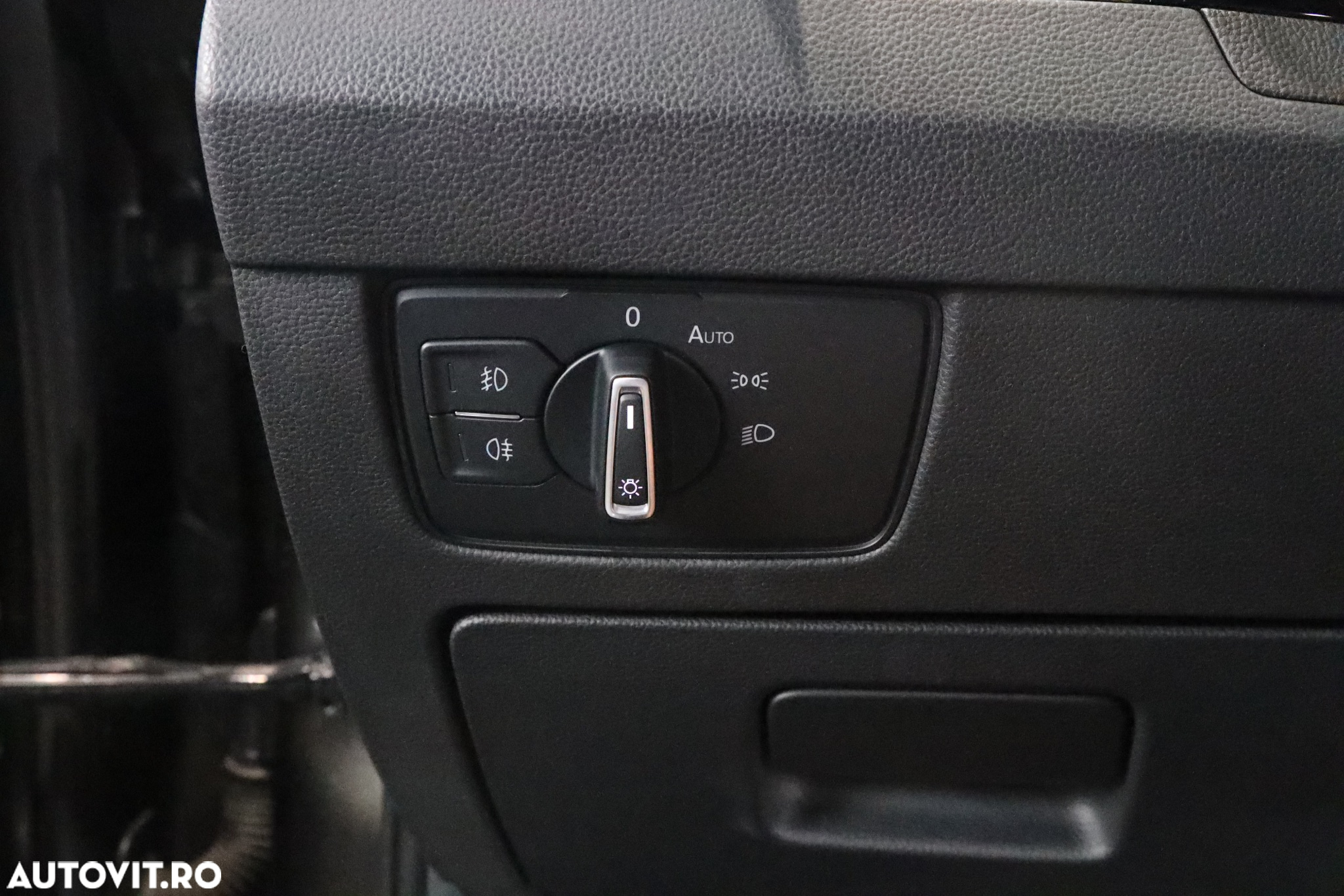 Volkswagen Passat Variant 1.6 TDI (BlueMotion Technology) Comfortline - 23