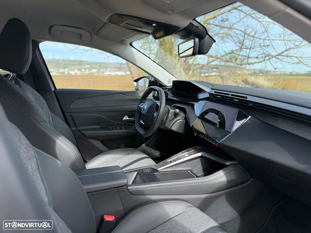 Peugeot 408 1.2 PureTech Allure EAT8 - 5