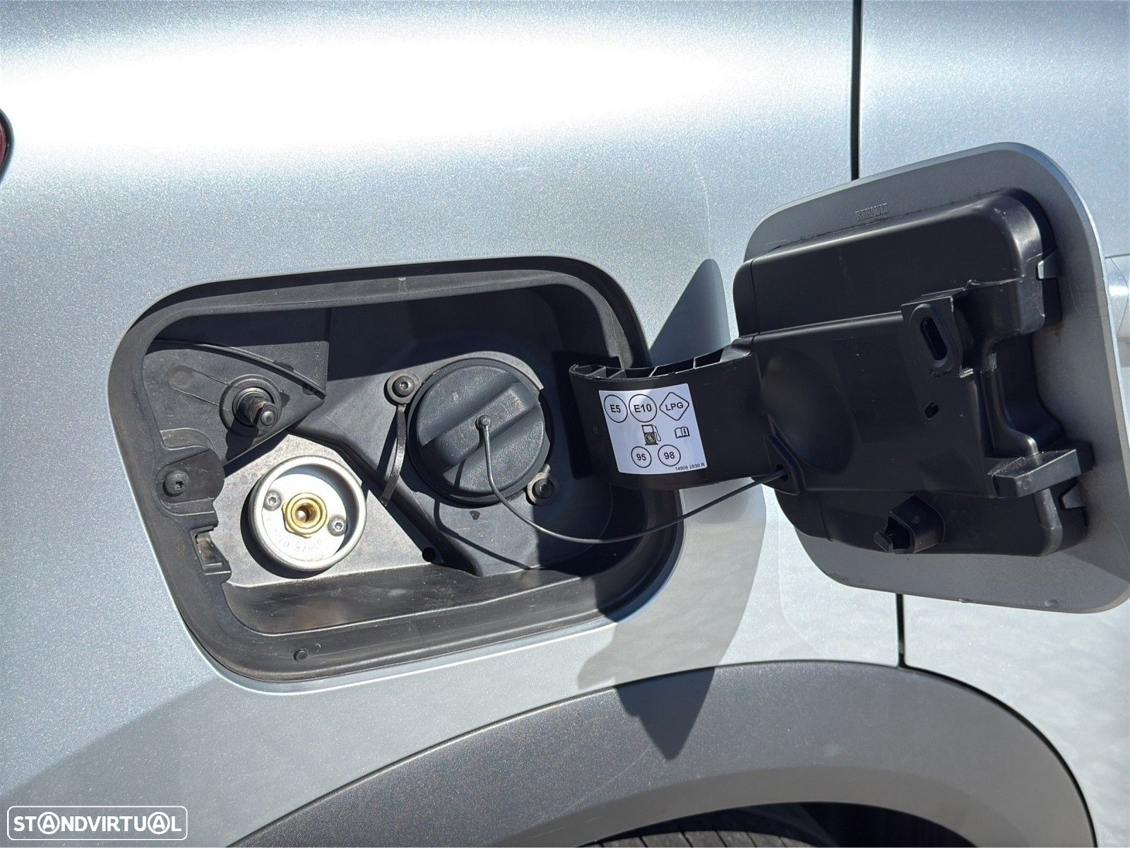 Renault Captur 1.0 TCe Intens Bi-Fuel - 18