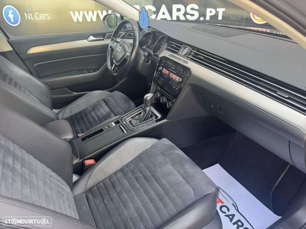 VW Passat Variant 2.0 TDi R-Line DSG - 21