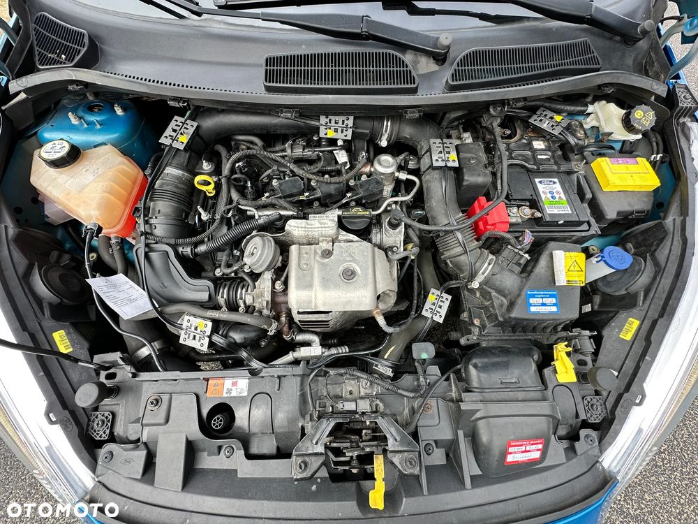 Ford Fiesta 1.0 EcoBoost Titanium - 37