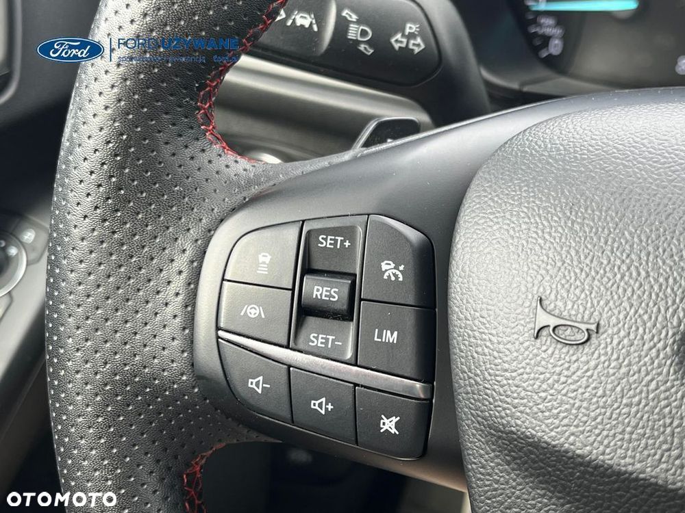 Ford Focus 1.0 EcoBoost mHEV ST-Line X - 15