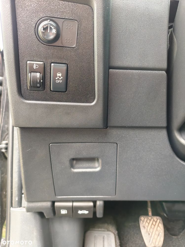 Nissan Qashqai 1.5 dCi DPF visia - 24