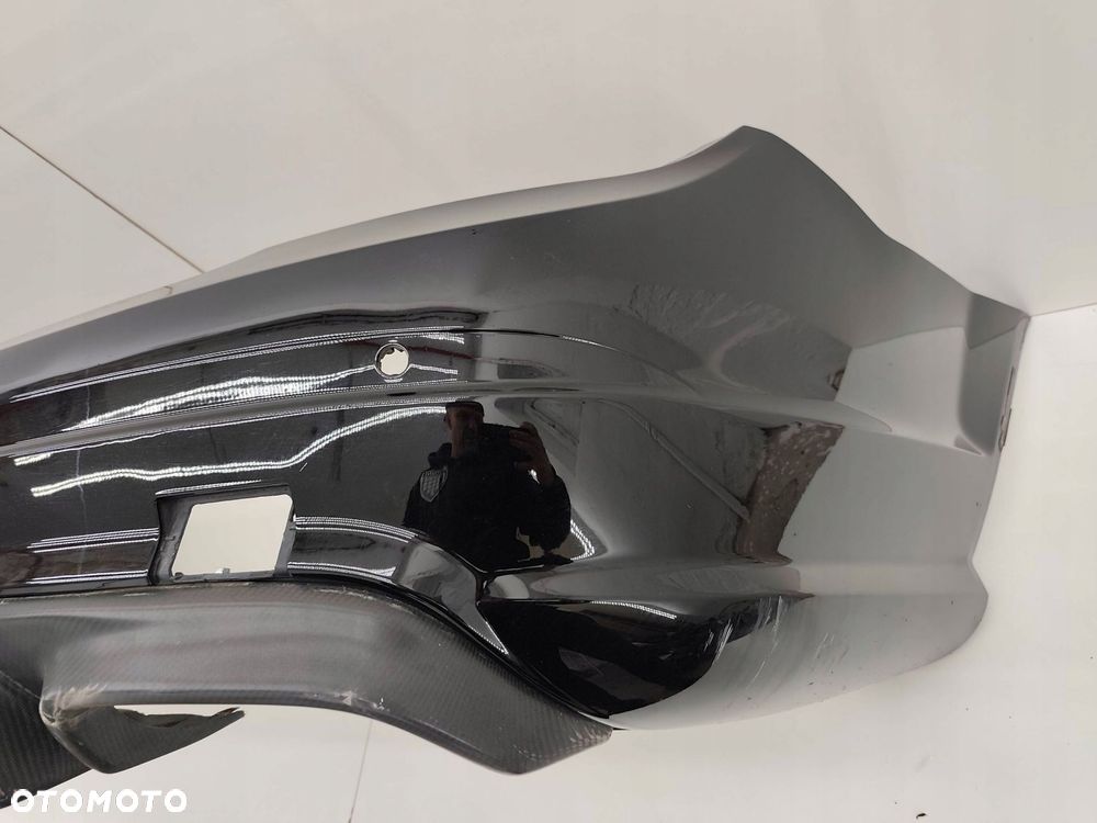 MERCEDES W204 C63 AMG TYLNY ZDERZAK ORYGINAŁ - 2