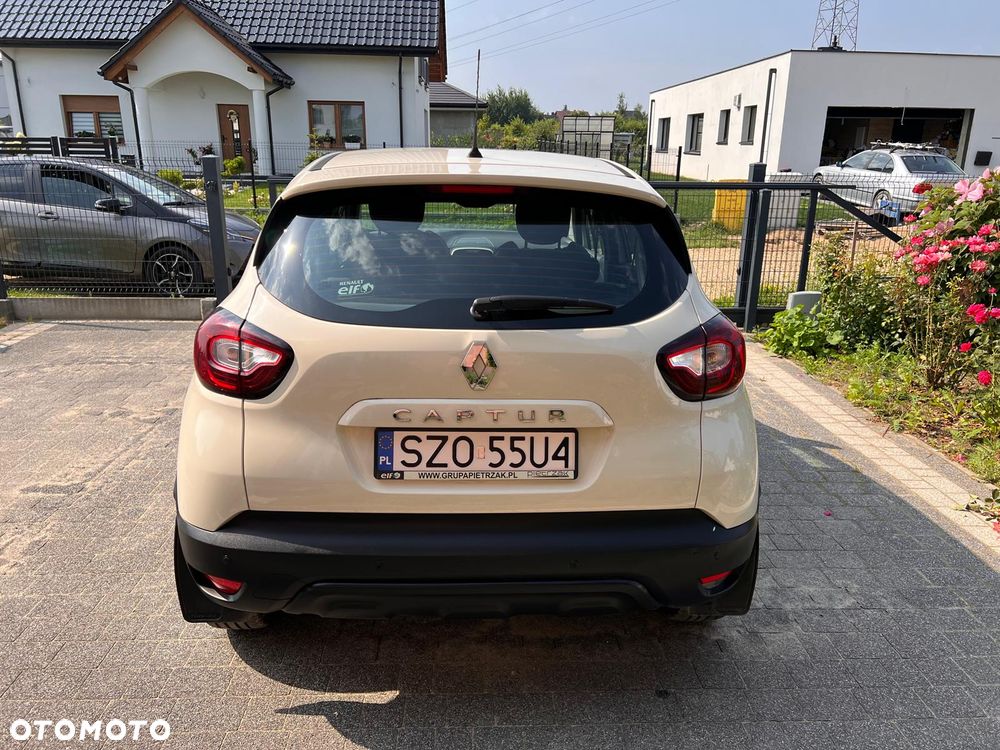 Renault Captur 0.9 Energy TCe Life EU6 - 4