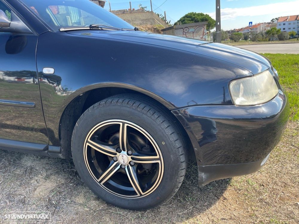 Audi A3 1.6 Attraction - 13