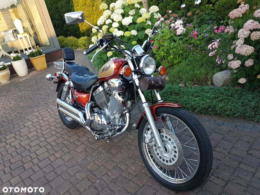 Yamaha XV - 9
