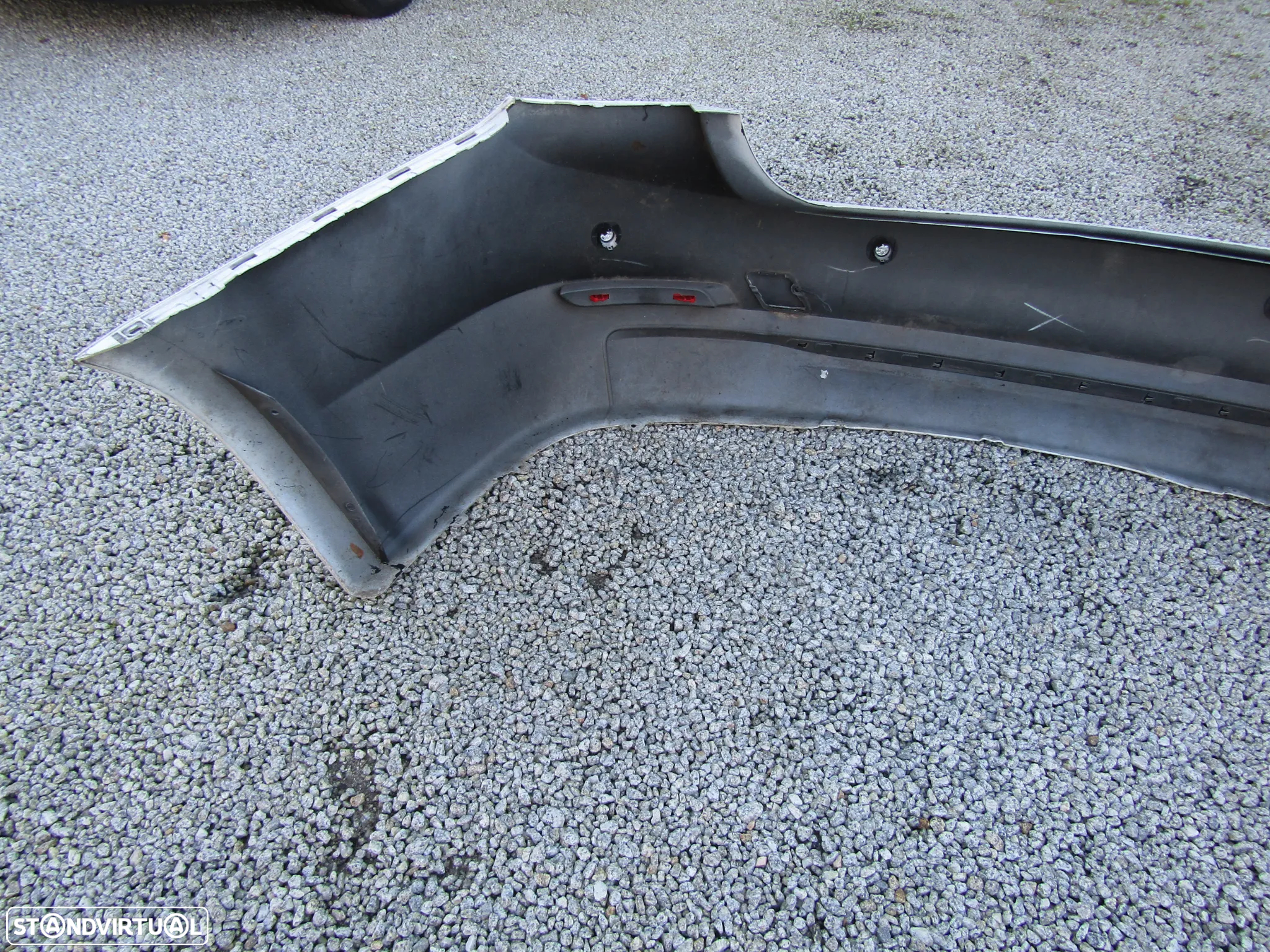 Para-choques tras  BMW F30 LIN (original) em bom estado - 8