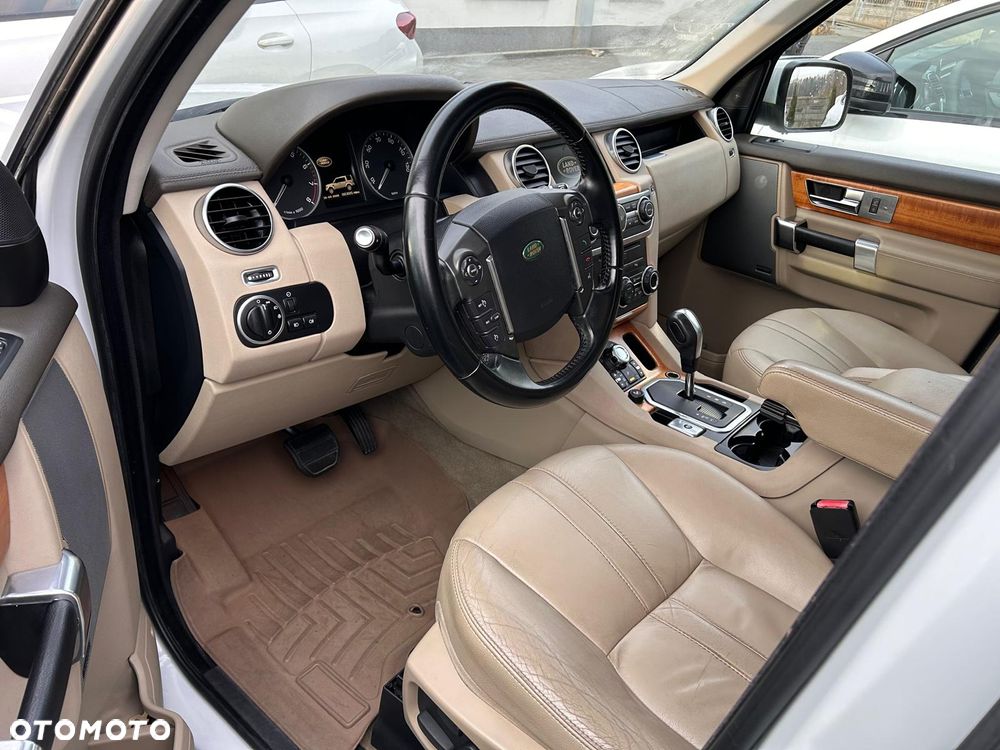 Land Rover Discovery - 4